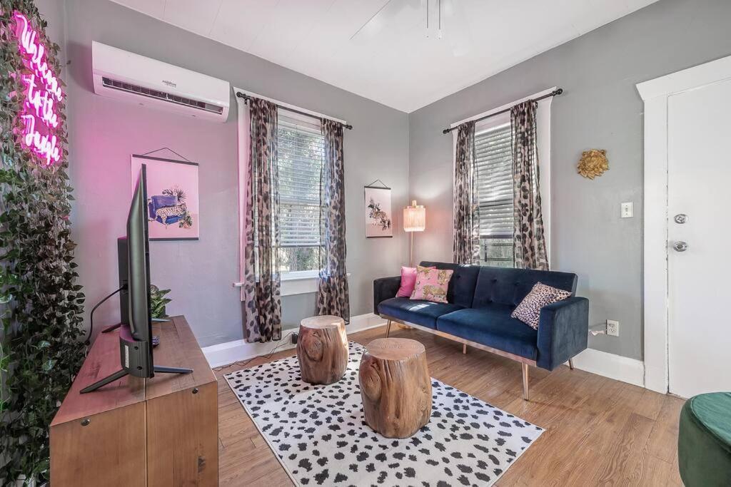 Jungle Themed Apt. Close To Coffee, Food + Shops! Tampa Ngoại thất bức ảnh